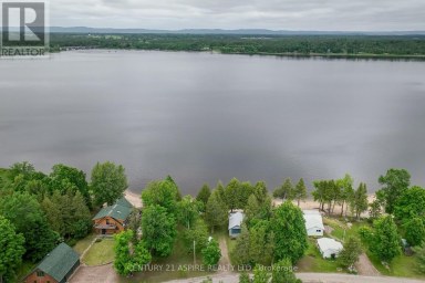794 FOREST PARK ROAD Laurentian Valley Ontario photo 3