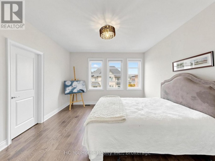 70 THRESHING MILL BOULEVARD, Oakville (GO Glenorchy), Ontario, L6H0V6