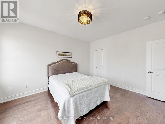 70 THRESHING MILL BOULEVARD, Oakville (GO Glenorchy), Ontario, L6H0V6