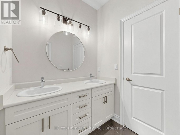 70 THRESHING MILL BOULEVARD, Oakville (GO Glenorchy), Ontario, L6H0V6