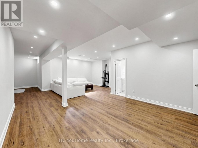 70 THRESHING MILL BOULEVARD, Oakville (GO Glenorchy), Ontario, L6H0V6
