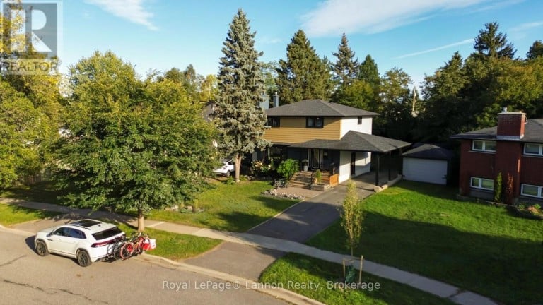 245 MCCOMBER CRESCENT, Thunder Bay (Grandview), Ontario, P7A7G1