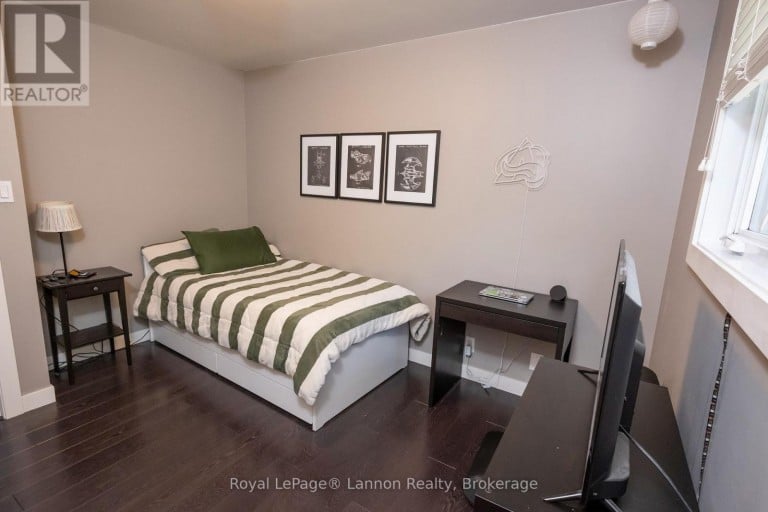 245 MCCOMBER CRESCENT, Thunder Bay (Grandview), Ontario, P7A7G1