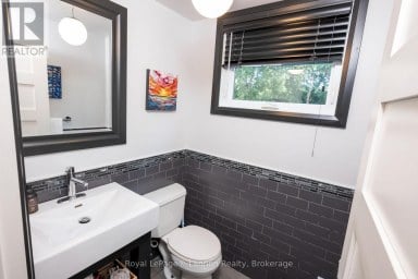 245 MCCOMBER CRESCENT Thunder Bay (Grandview) Ontario photo 26