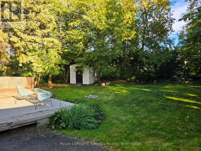 245 MCCOMBER CRESCENT, Thunder Bay (Grandview), Ontario, P7A7G1