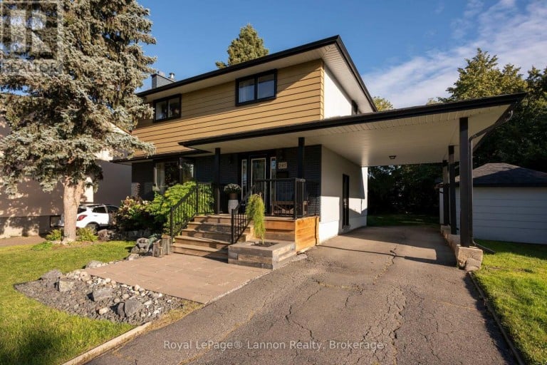 245 MCCOMBER CRESCENT, Thunder Bay (Grandview), Ontario, P7A7G1