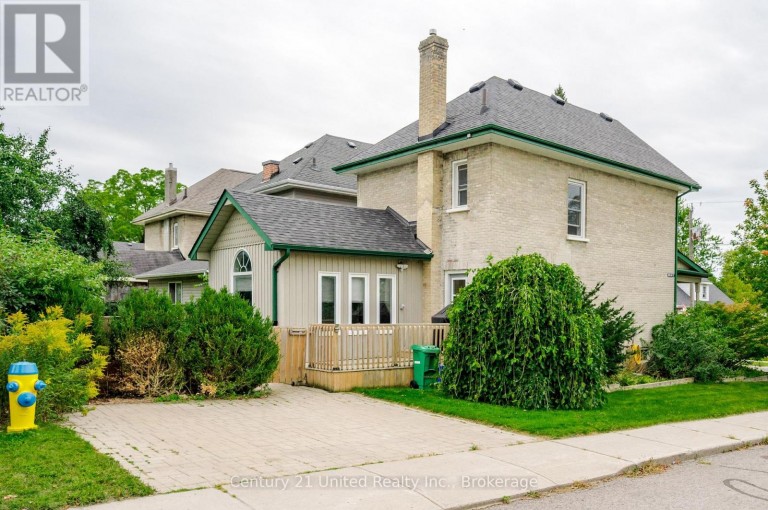 598 DOWNIE STREET, Peterborough (Town Ward 3), Ontario, K9H4K1