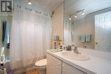 6 BAYVIEW DRIVE Otonabee-South Monaghan Ontario photo 23