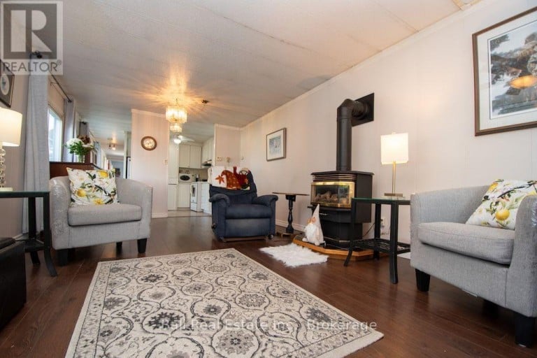 6 BAYVIEW DRIVE, Otonabee-South Monaghan, Ontario, K0L2G0