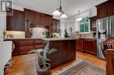138 BAGOT STREET Cobourg Ontario photo 21