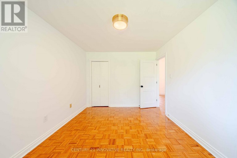 172 LAWSON ROAD, Toronto (Centennial Scarborough), Ontario, M1C2J4