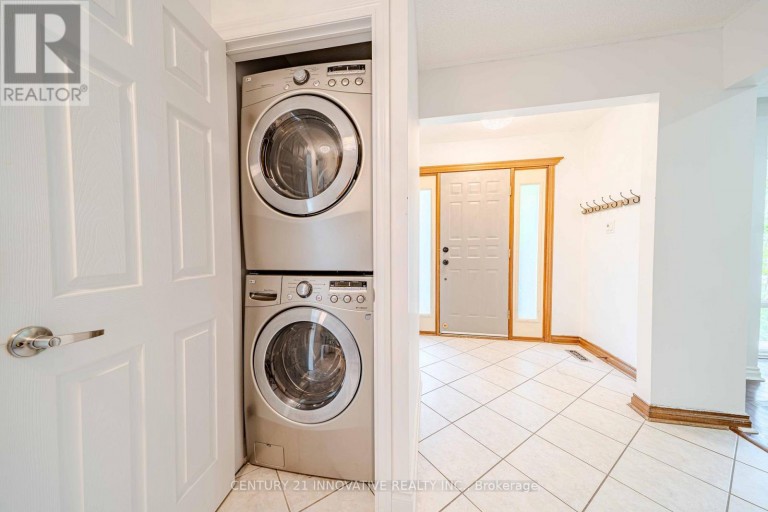 172 LAWSON ROAD, Toronto (Centennial Scarborough), Ontario, M1C2J4