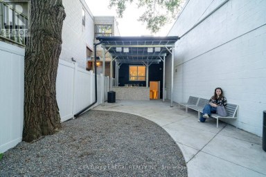291 COXWELL AVENUE Toronto (Woodbine Corridor) Ontario photo 7