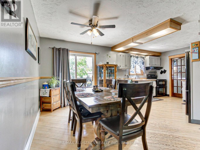 397 WINNIFRED DRIVE, Georgina (Keswick South), Ontario, L4P3B6