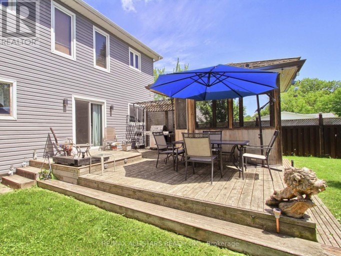 397 WINNIFRED DRIVE, Georgina (Keswick South), Ontario, L4P3B6