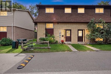 8 - 233 INNISFIL STREET Barrie (Allandale Centre) Ontario photo 1