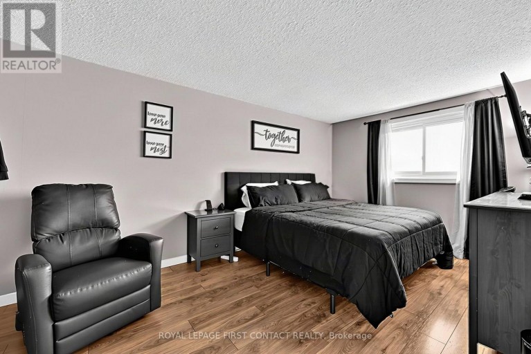 8 - 233 INNISFIL STREET, Barrie (Allandale Centre), Ontario, L4N3E9
