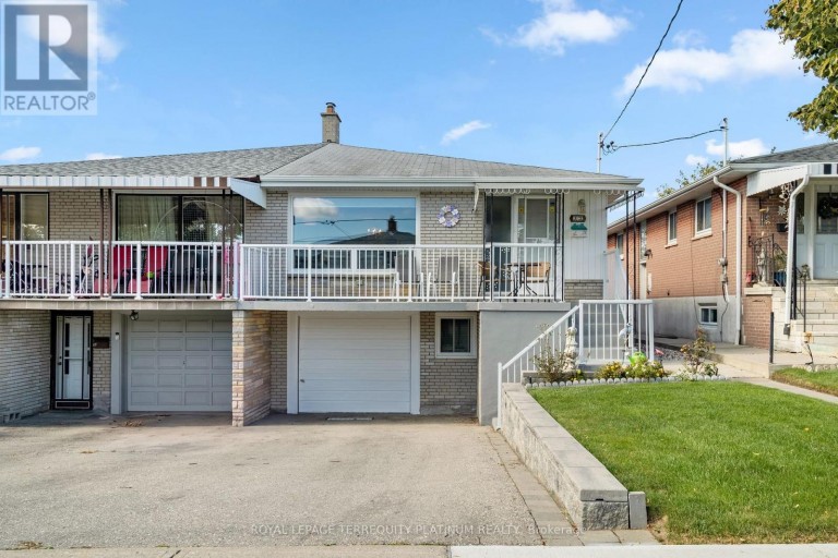 32 BUCKLAND ROAD, Toronto (Glenfield-Jane Heights), Ontario, M3L1W1