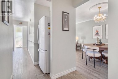 32 BUCKLAND ROAD Toronto (Glenfield-Jane Heights) Ontario photo 12
