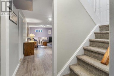 32 BUCKLAND ROAD Toronto (Glenfield-Jane Heights) Ontario photo 27