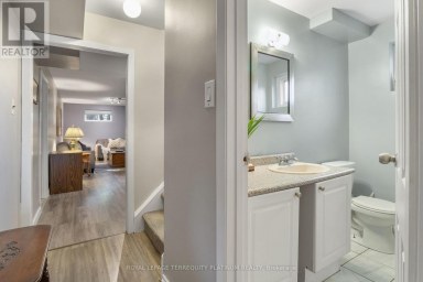 32 BUCKLAND ROAD Toronto (Glenfield-Jane Heights) Ontario photo 33