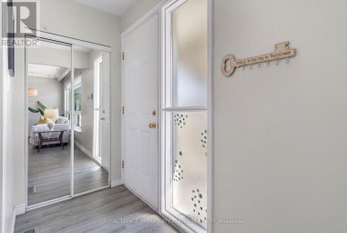 32 BUCKLAND ROAD Toronto (Glenfield-Jane Heights) Ontario photo 4