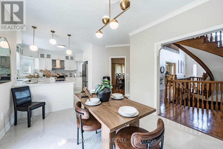 5969 RAYSHAW CRESCENT, Mississauga (Streetsville), Ontario, L5M2P1