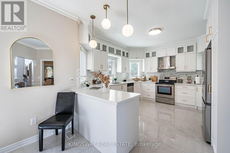 5969 RAYSHAW CRESCENT, Mississauga (Streetsville), Ontario, L5M2P1