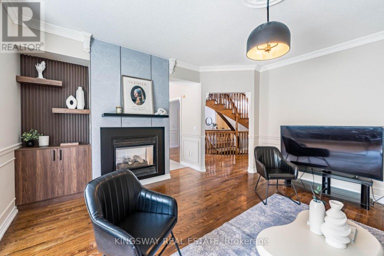 5969 RAYSHAW CRESCENT, Mississauga (Streetsville), Ontario, L5M2P1