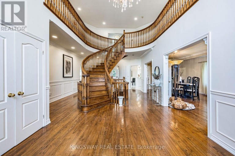 5969 RAYSHAW CRESCENT, Mississauga (Streetsville), Ontario, L5M2P1