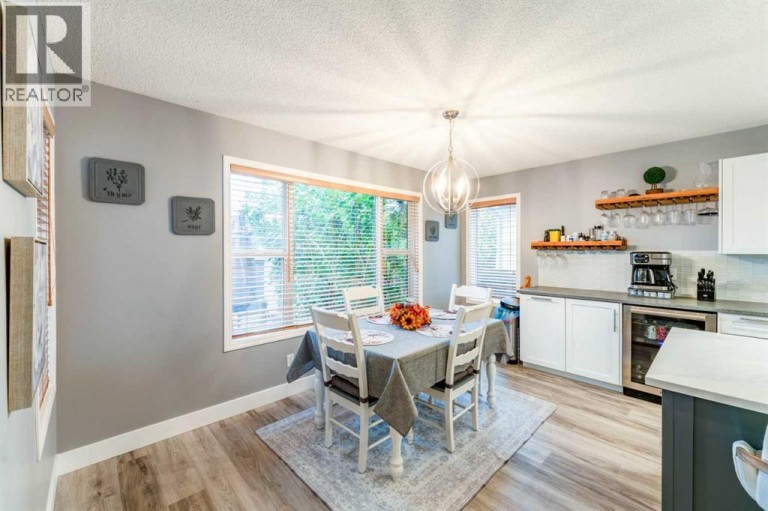 43 Elgin Drive SE, Calgary, Alberta, T2Z3Y7