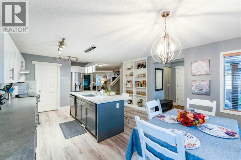 43 Elgin Drive SE, Calgary, Alberta, T2Z3Y7