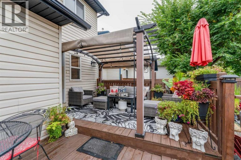 43 Elgin Drive SE, Calgary, Alberta, T2Z3Y7