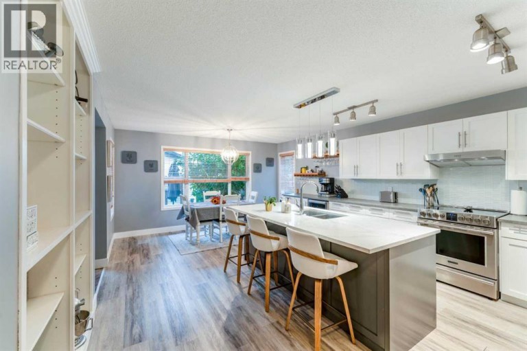 43 Elgin Drive SE, Calgary, Alberta, T2Z3Y7