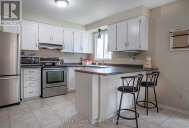 39 APPLEWOOD CRESCENT Scugog (Port Perry) Ontario photo 13