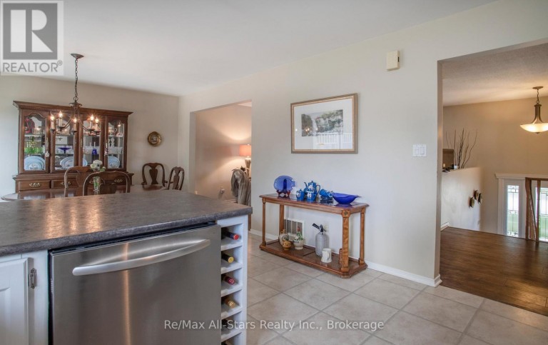 39 APPLEWOOD CRESCENT, Scugog (Port Perry), Ontario, L9L1G7
