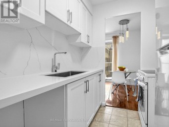 407 - 8 KINGSBRIDGE COURT Toronto (Westminster-Branson) Ontario photo 7