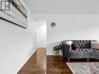 407 - 8 KINGSBRIDGE COURT Toronto (Westminster-Branson) Ontario photo 8