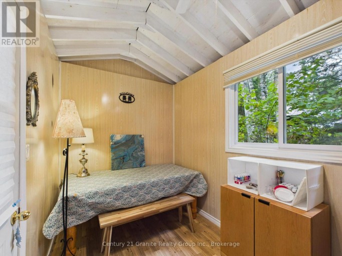 1014 OPAL LANE, Highlands East (Glamorgan), Ontario, K0M1R0