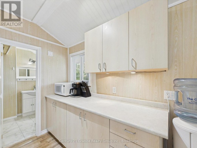 1014 OPAL LANE, Highlands East (Glamorgan), Ontario, K0M1R0