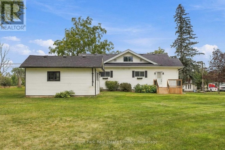 10 NORTHPORT STREET, Prince Edward County (Sophiasburg Ward), Ontario, K0K2T0