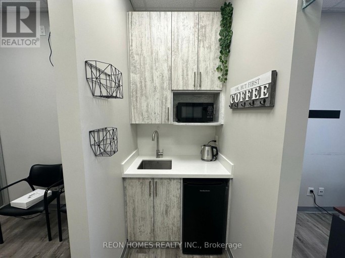 203 - 2855 MARKHAM ROAD, Toronto (Rouge), Ontario, M1X0C3