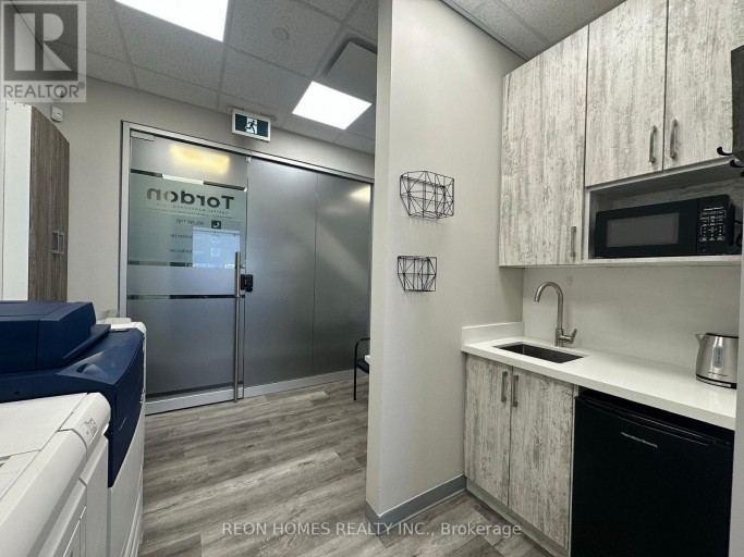 203 - 2855 MARKHAM ROAD, Toronto (Rouge), Ontario, M1X0C3