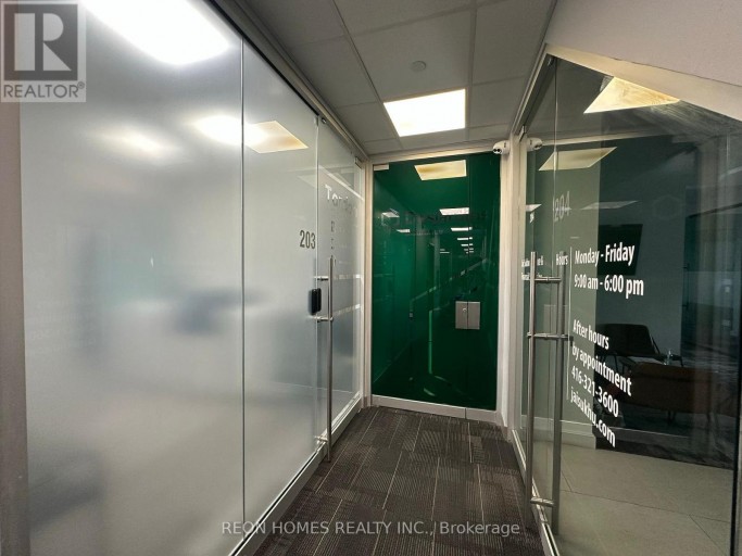 203 - 2855 MARKHAM ROAD, Toronto (Rouge), Ontario, M1X0C3