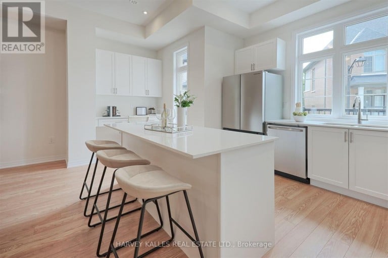 75 DE LA ROCHE DRIVE, Vaughan (Vellore Village), Ontario, L4H4Z2