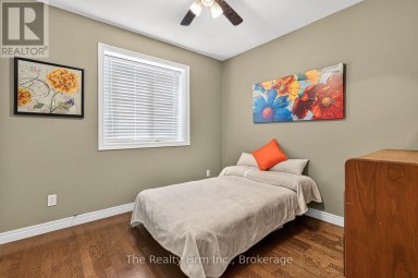 35 BEECH BOULEVARD Tillsonburg Ontario photo 15