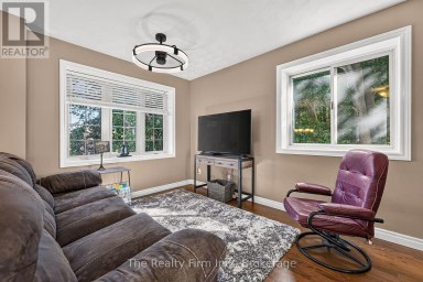 35 BEECH BOULEVARD Tillsonburg Ontario photo 7
