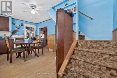 137 FOURTH STREET Midland Ontario photo 11
