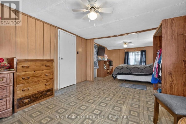 137 FOURTH STREET, Midland, Ontario, L4R3S9