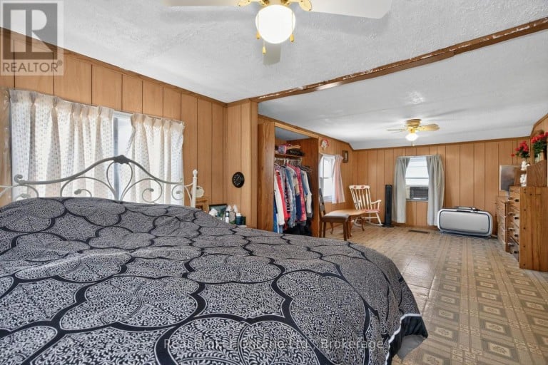 137 FOURTH STREET, Midland, Ontario, L4R3S9